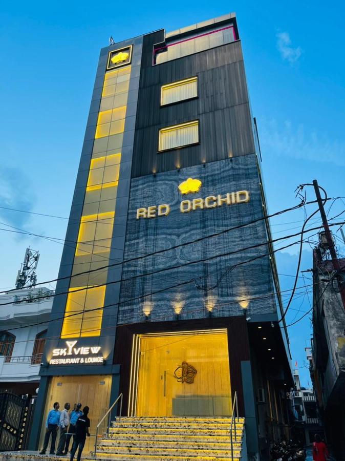Red Orchid Hotell Kanpur Exteriör bild